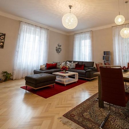 Apartment Lina Klagenfurt am Woerthersee ภายนอก รูปภาพ